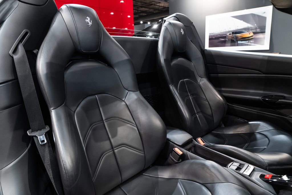 Used 2016 Ferrari 488 Spider RWD image 41