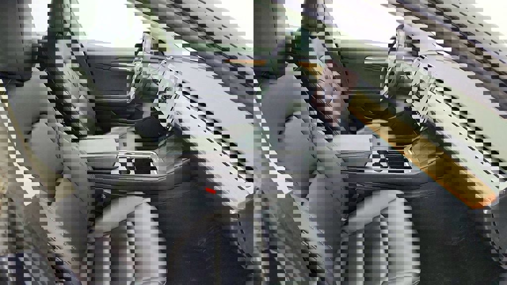 Used 2023 Tesla Model 3 Standard Range image 27