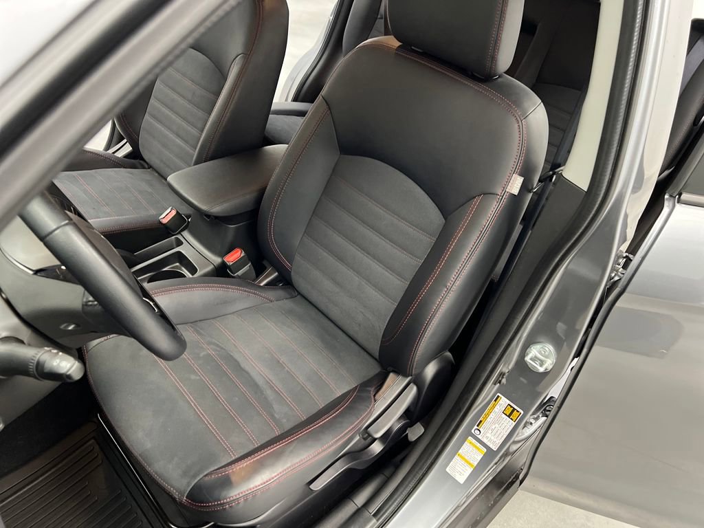 Used 2025 Mitsubishi Outlander Sport AWD image 9