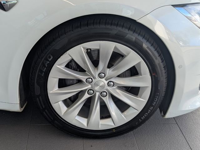 Used 2017 Tesla Model S 75 image 15