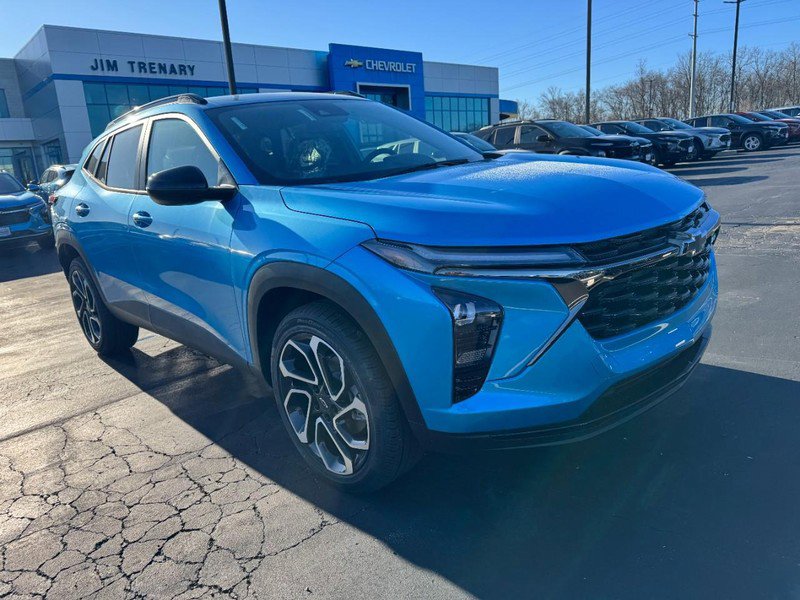 New 2026 Chevrolet Trax RS image 2