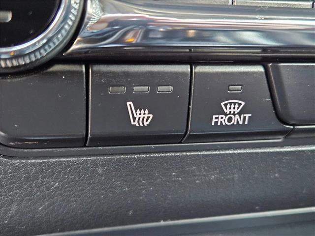 Used 2019 MAZDA MAZDA3 Hatchback w/ Premium Package image 11