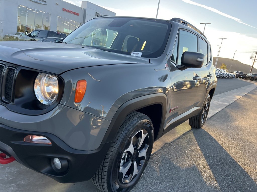Used 2020 Jeep Renegade Trailhawk w/ Cold Weather Group image 11