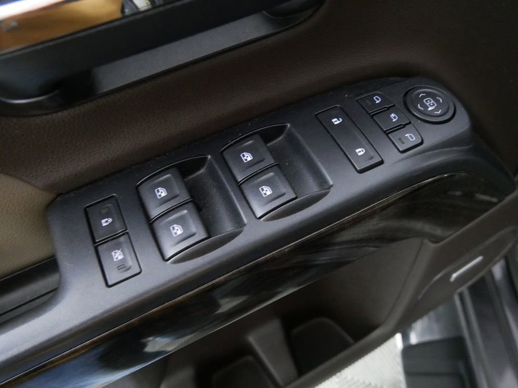 Used 2015 GMC Sierra 3500 Denali w/ Duramax Plus Package image 13