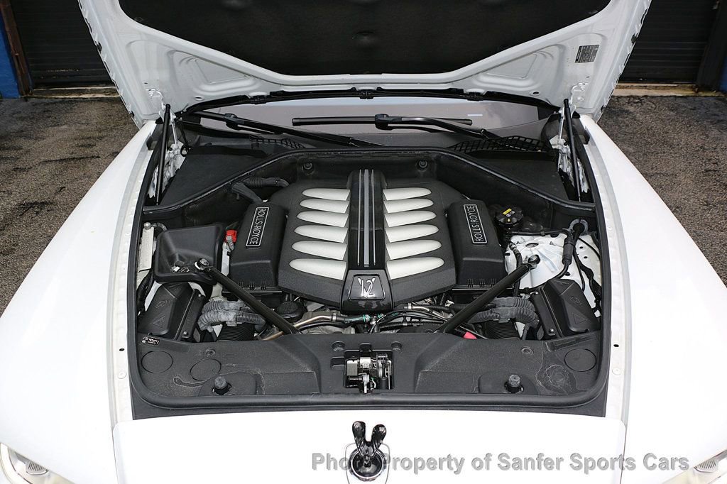 Used 2021 Rolls-Royce Wraith RWD image 11