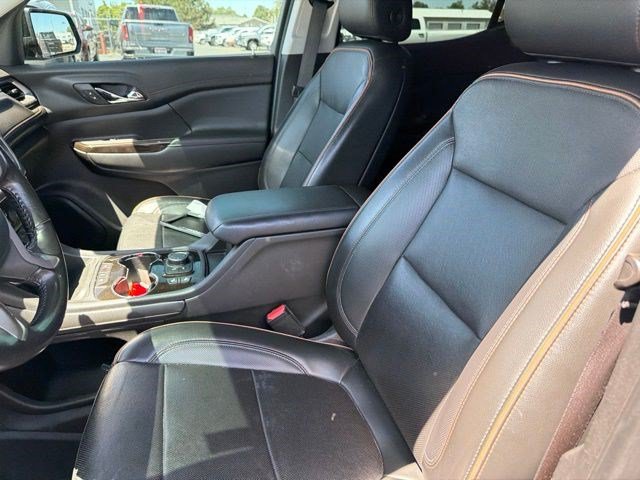 Used 2021 GMC Acadia AT4 w/ Trailering Package AWD/4WD image 11