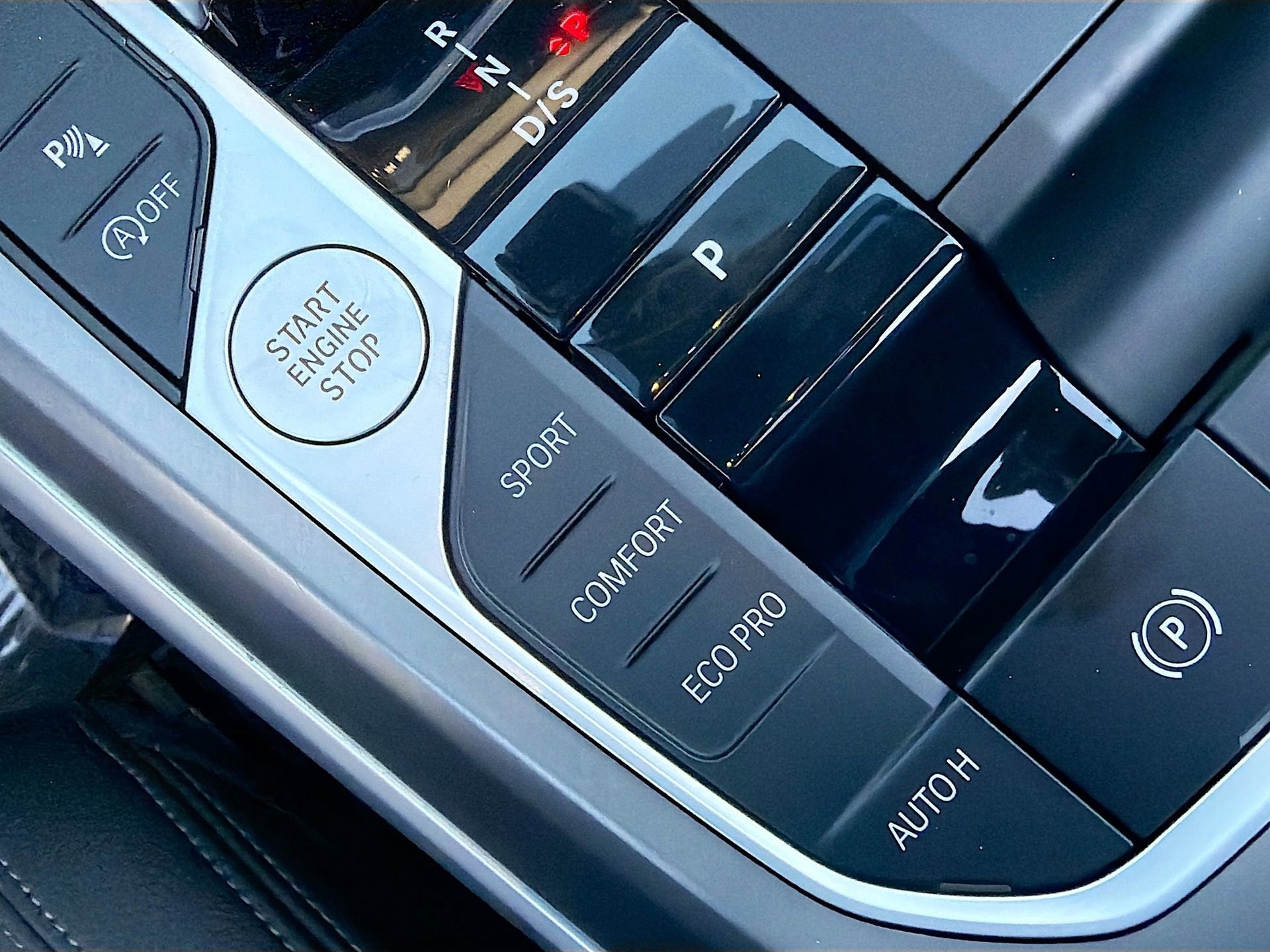 Certified 2025 BMW 430i Convertible image 28