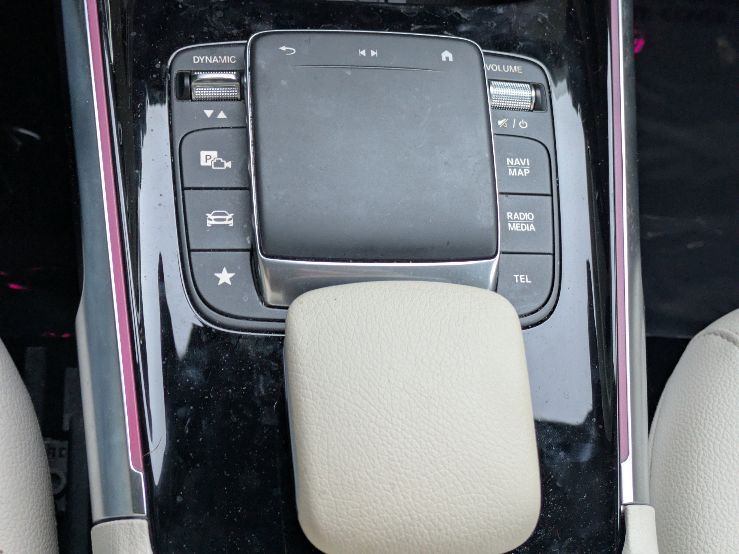 Certified 2023 Mercedes-Benz EQB 300 4MATIC image 22