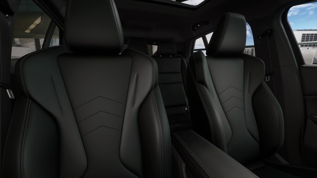 New 2026 BMW X2 xDrive28i w/ Technology Package image 11