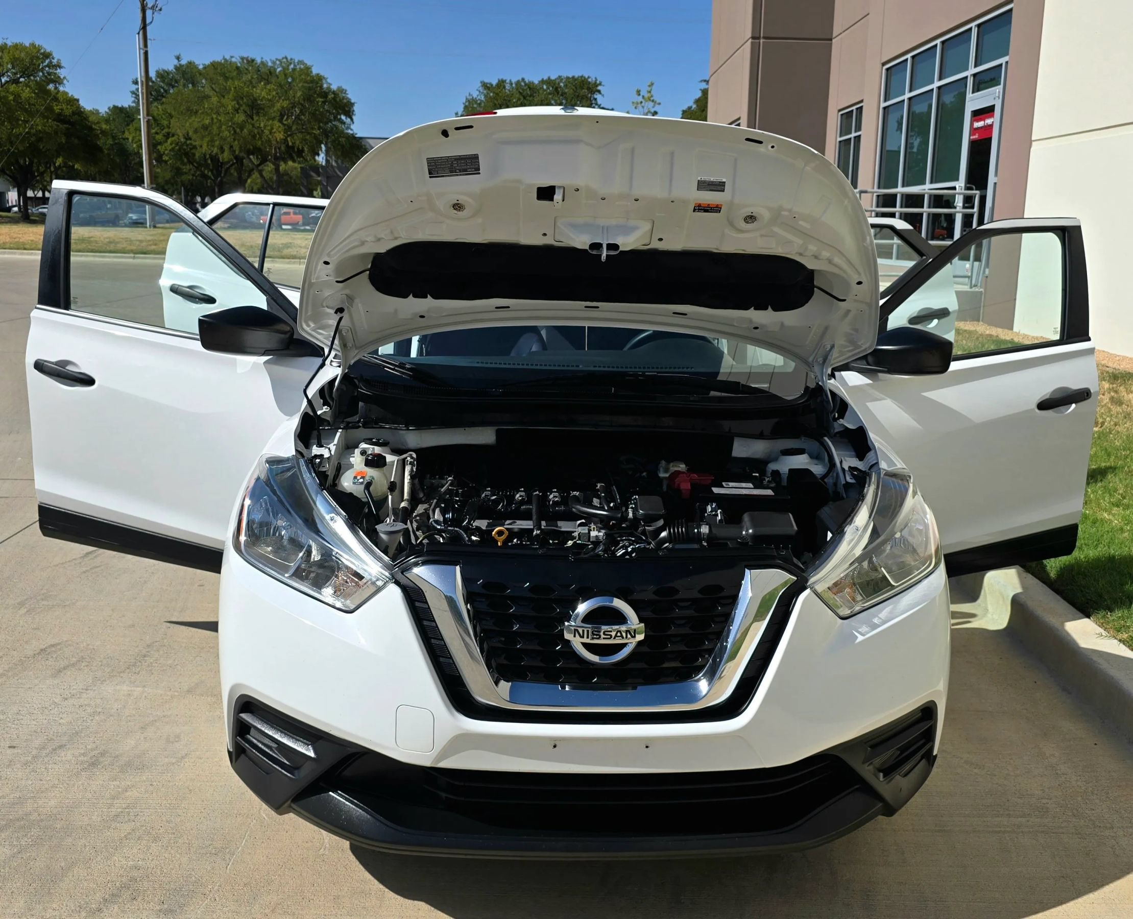 Used 2018 Nissan Kicks S w/ Exterior Package FWD image 12