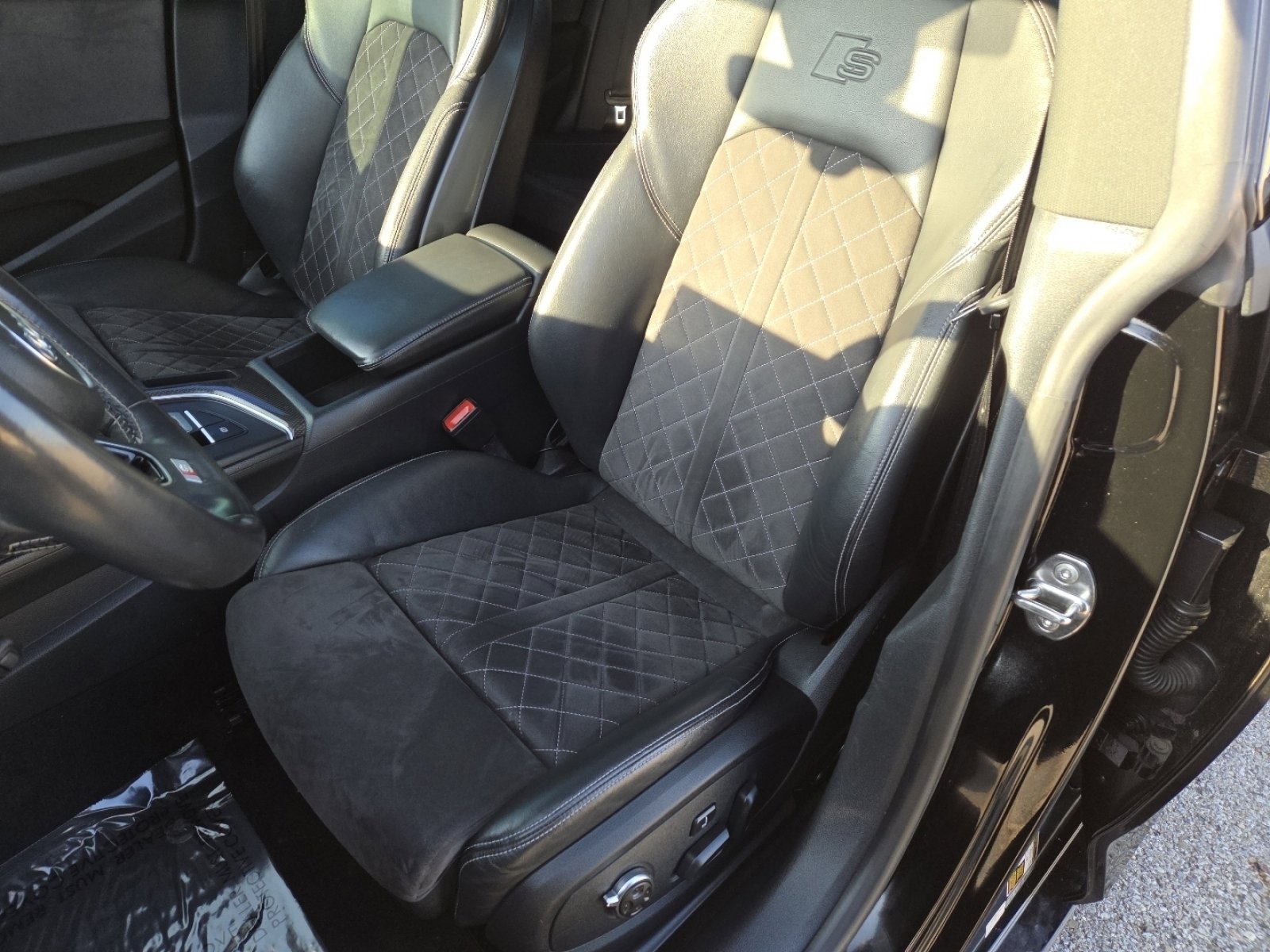 Used 2018 Audi S5 Premium Plus w/ Navigation Package image 24