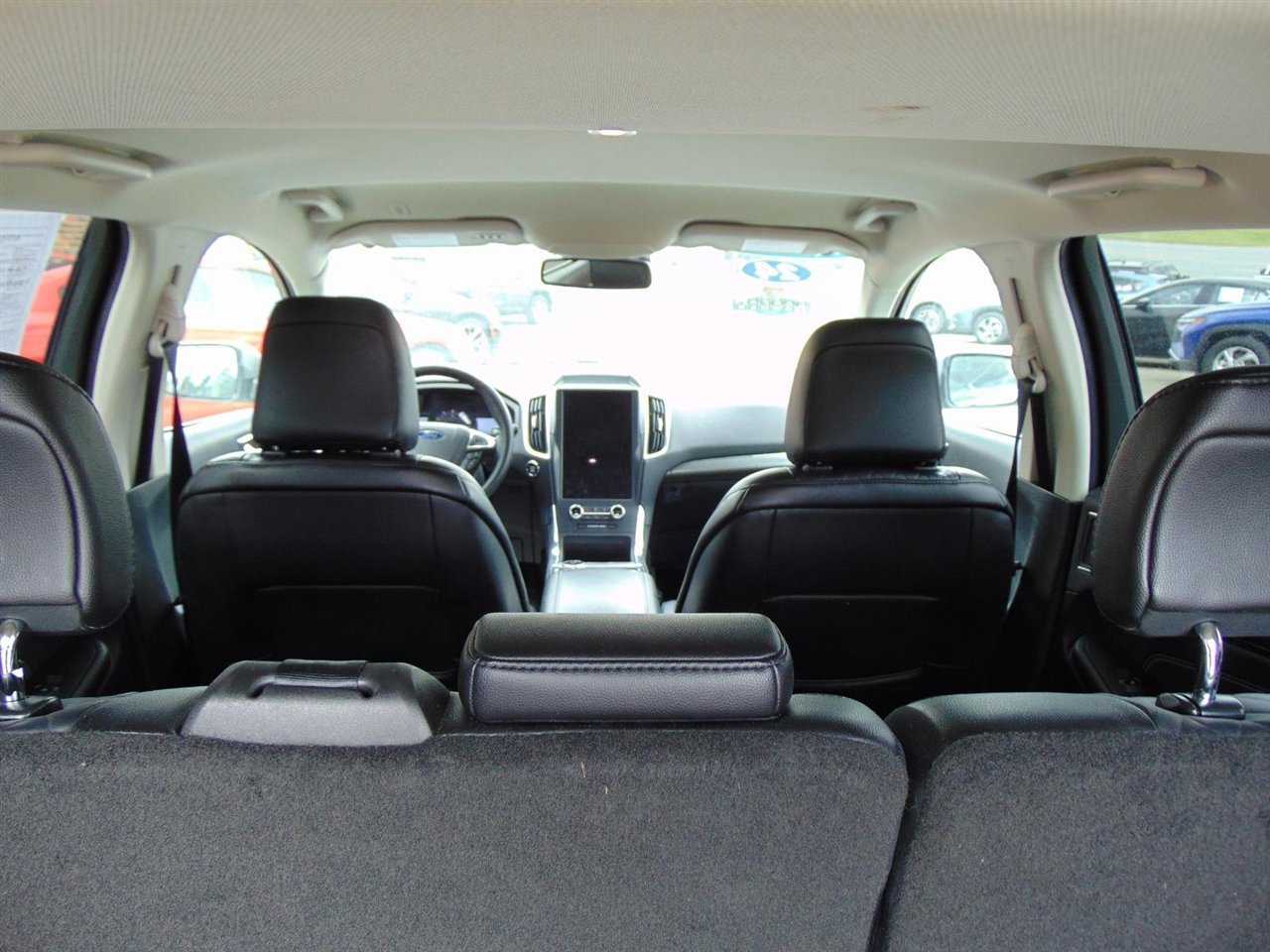 Used 2024 Ford Edge Titanium image 13