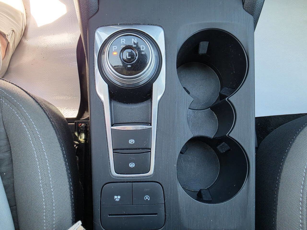 Used 2020 Ford Escape SE AWD/4WD image 21