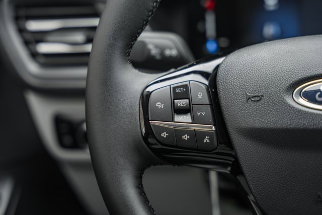 New 2026 Ford Escape SE FWD image 34