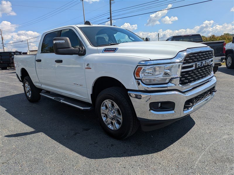 Used 2024 RAM 2500 Big Horn image 9