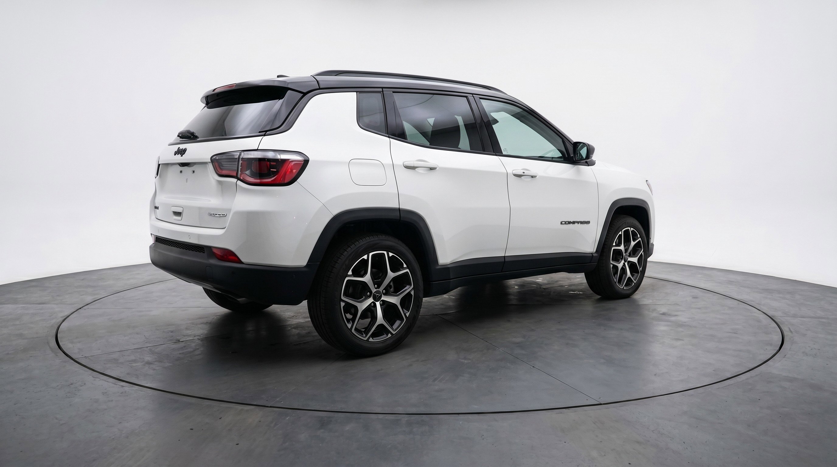 Used 2025 Jeep Compass Limited AWD/4WD image 9