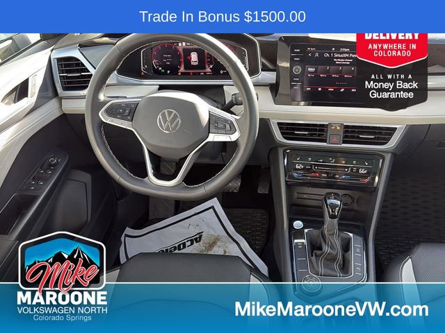Certified 2025 Volkswagen Taos SEL image 22