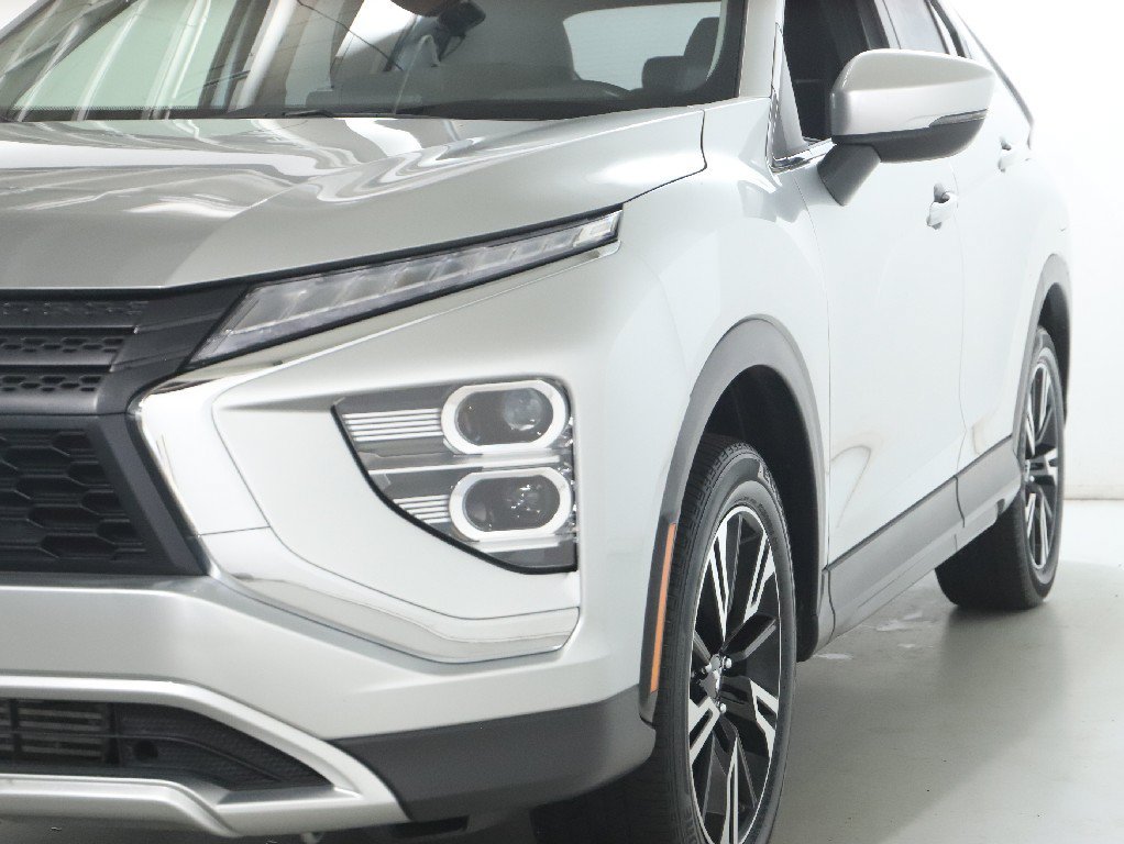 Used 2024 Mitsubishi Eclipse Cross SE AWD/4WD image 4