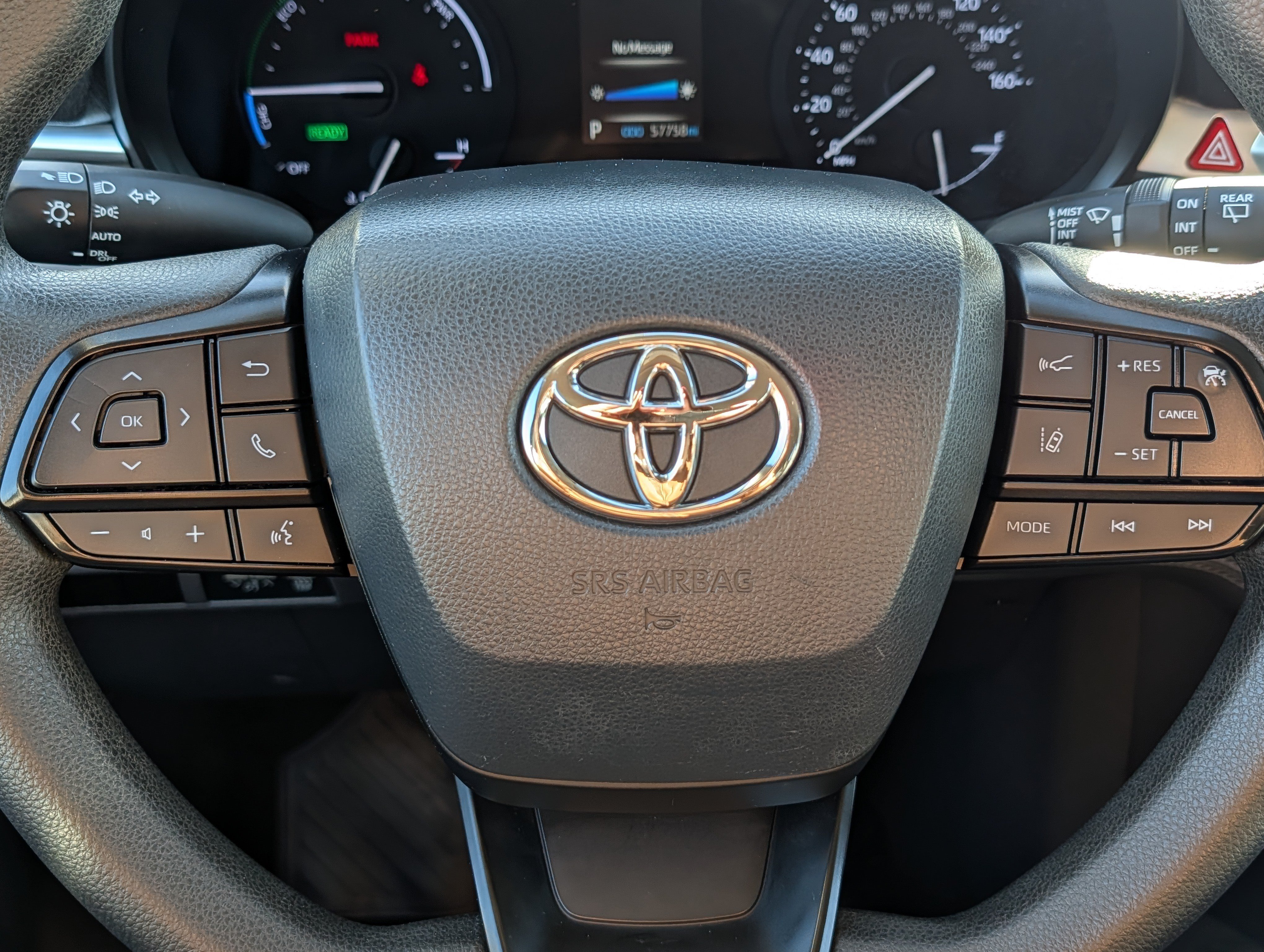 Used 2022 Toyota Sienna LE FWD image 25