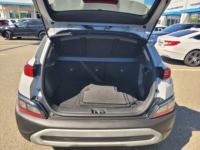 Used 2023 Hyundai Kona SEL w/ Cargo Package AWD/4WD image 11