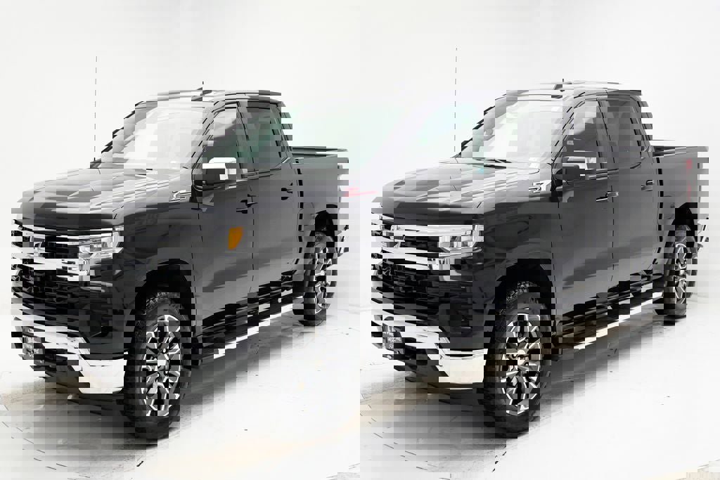 Used 2022 Chevrolet Silverado 1500 LT image 2