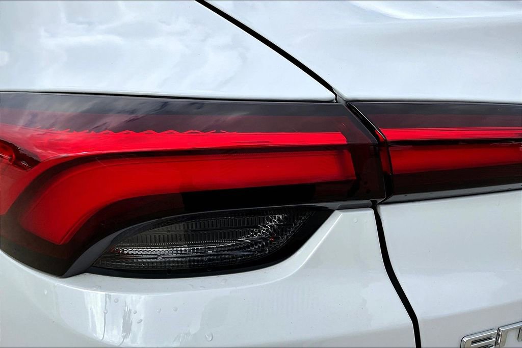 Used 2024 Buick Envista Preferred w/ Convenience II Package image 41