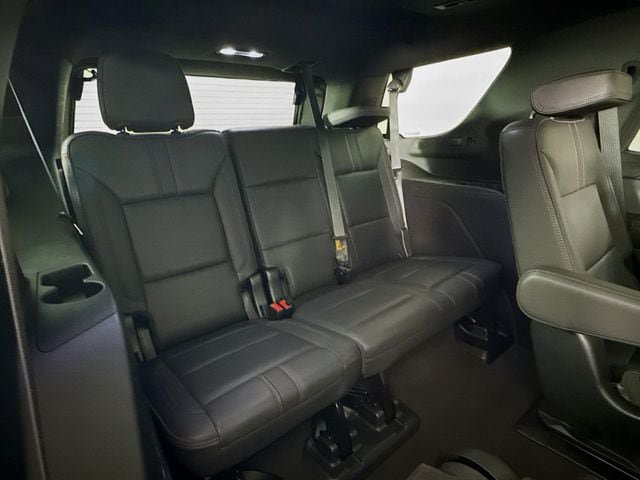 Used 2023 Chevrolet Tahoe RST w/ Luxury Package AWD/4WD image 30