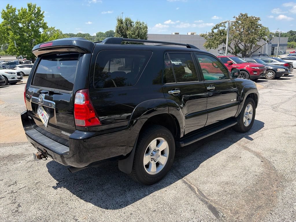 Used 2006 Toyota 4Runner SR5 AWD/4WD image 5