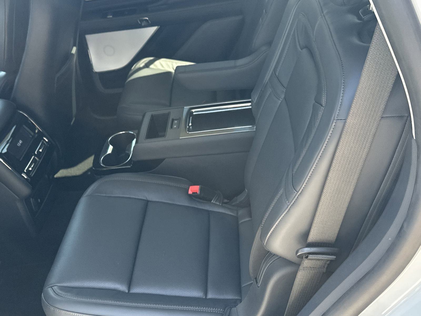 New 2025 Lincoln Aviator Reserve w/ Equipment Group 201A image 12