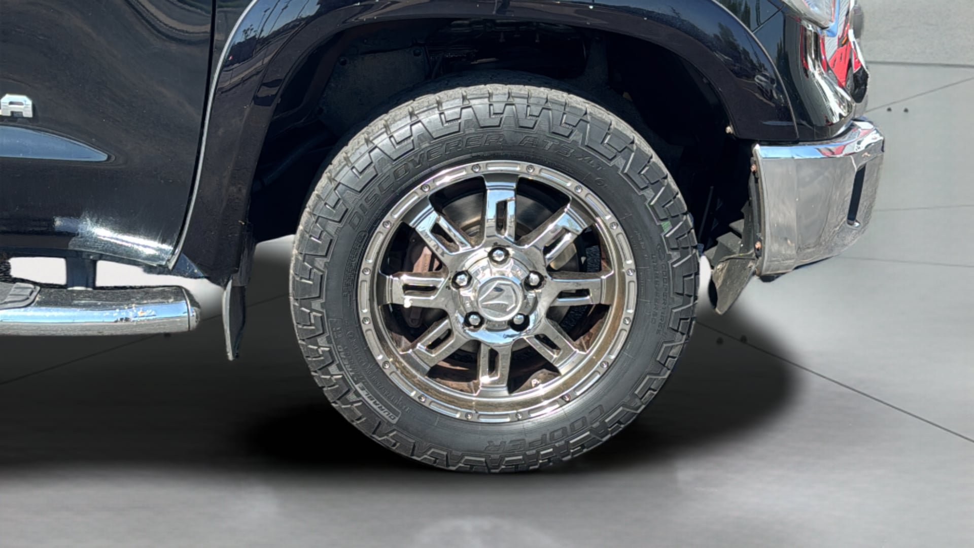 Used 2015 Toyota Tundra SR5 w/ SR5 Upgrade Package RWD image 35