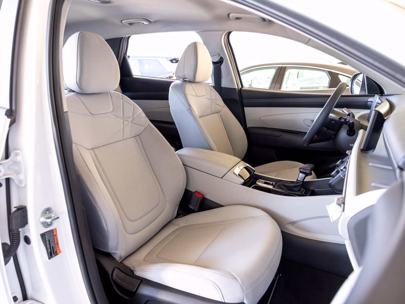 New 2025 Hyundai Tucson SE FWD image 25