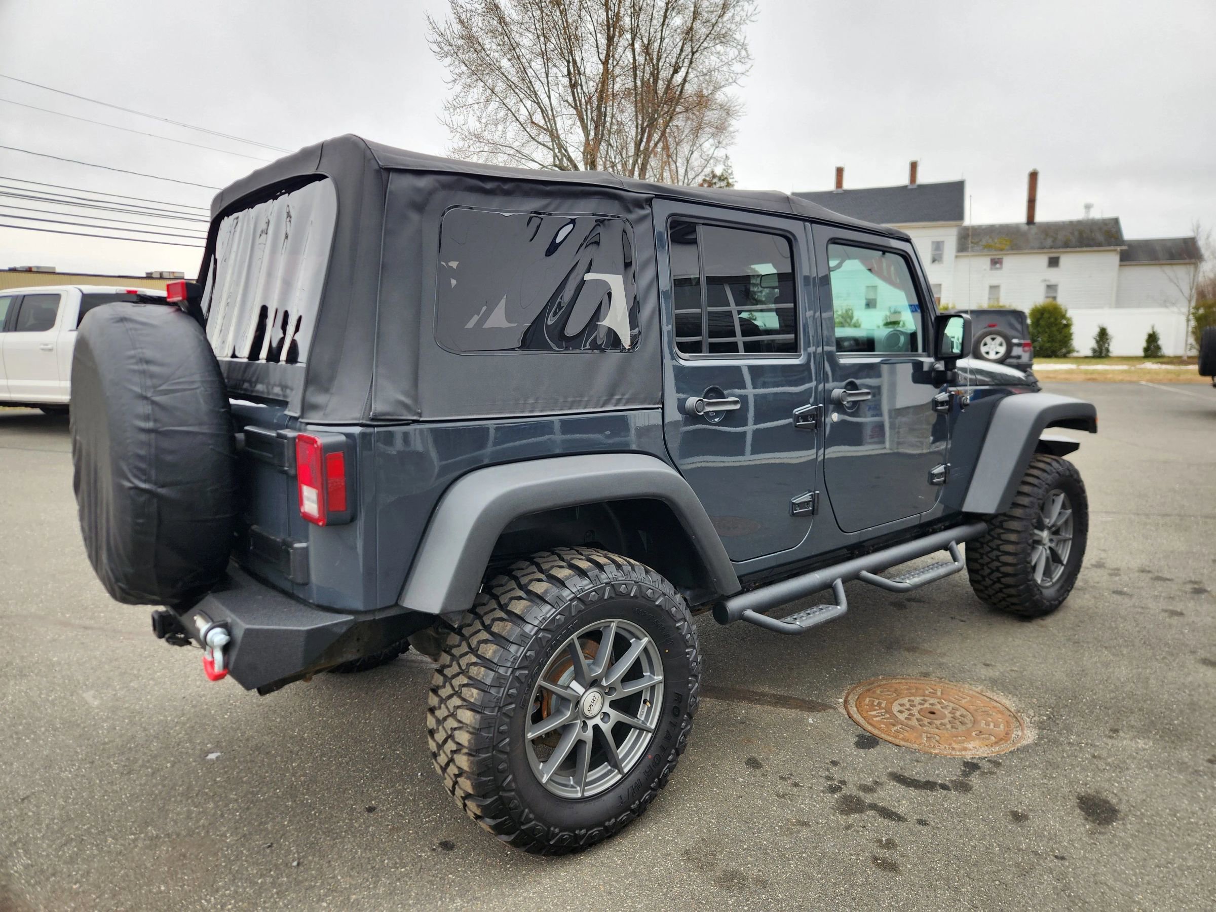 Used 2017 Jeep Wrangler Unlimited Sport image 15