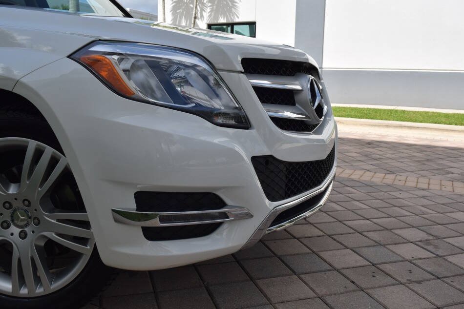 Used 2014 Mercedes-Benz GLK 250 BlueTEC 4MATIC image 16