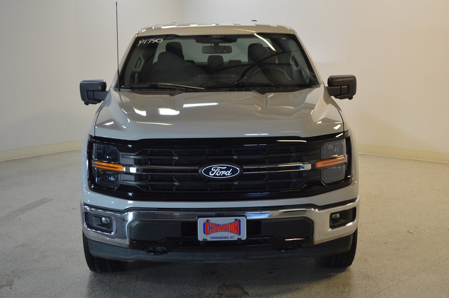 Used 2024 Ford F150 XLT image 8