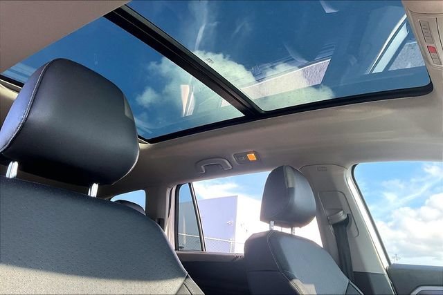 Used 2019 Volkswagen Atlas SEL AWD/4WD image 16