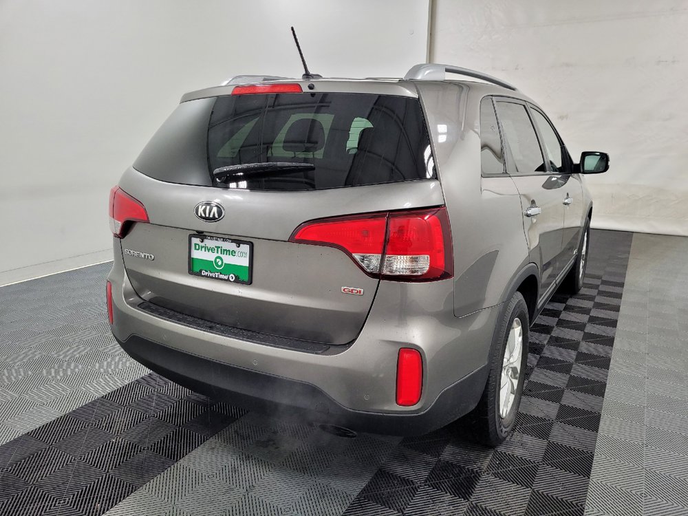 Used 2015 Kia Sorento LX AWD/4WD image 9