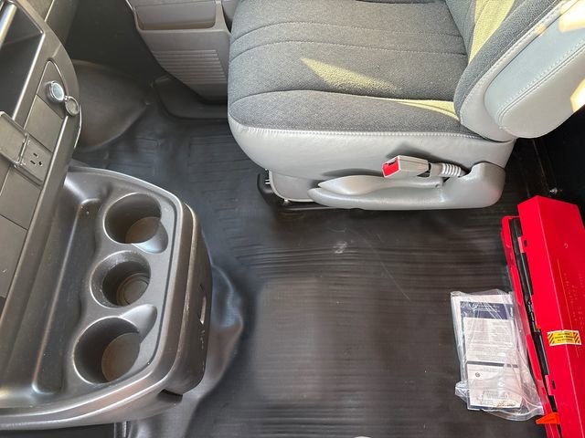 Used 2024 Chevrolet Express 2500 w/ Driver Convenience Package image 28