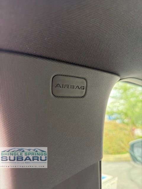 Used 2025 Jeep Grand Cherokee Laredo w/ Luxury Tech Group I image 34