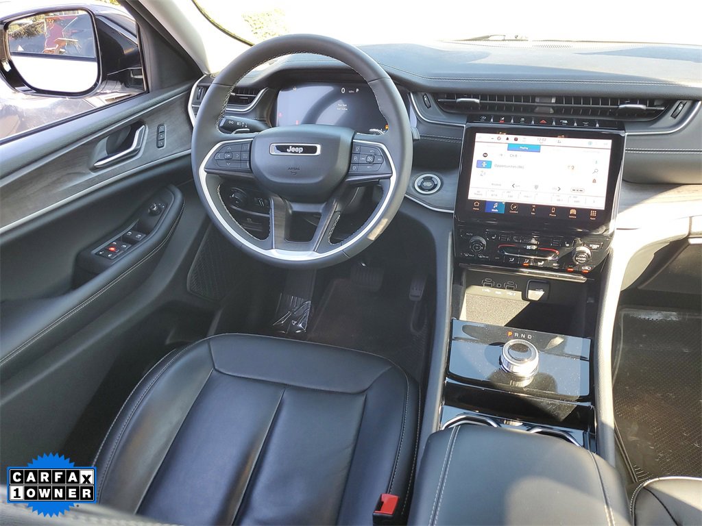 Used 2023 Jeep Grand Cherokee Limited w/ MOPAR Finishing Package image 11