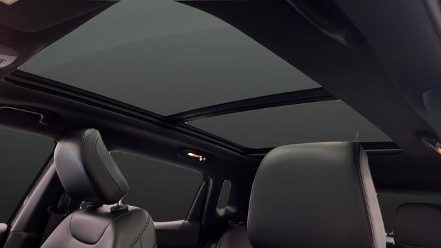 Used 2022 Jeep Compass Altitude w/ Sun and Sound Group AWD/4WD image 12