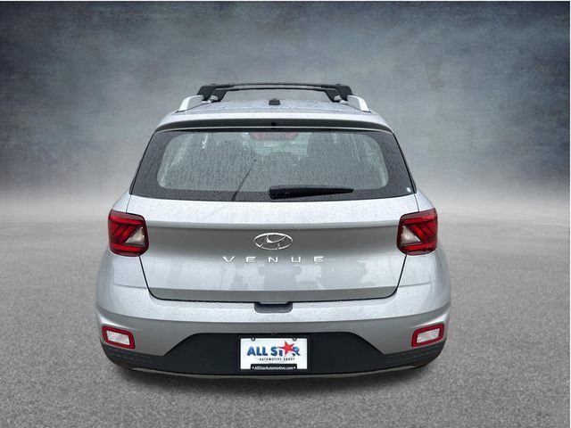 New 2026 Hyundai Venue SEL FWD image 9