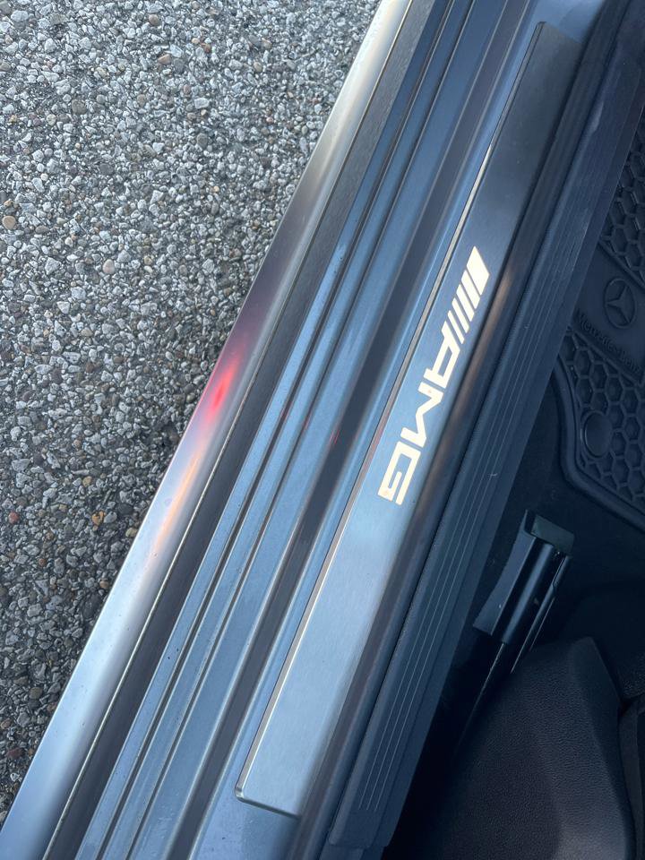 Used 2014 Mercedes-Benz E 63 AMG S-Model image 19