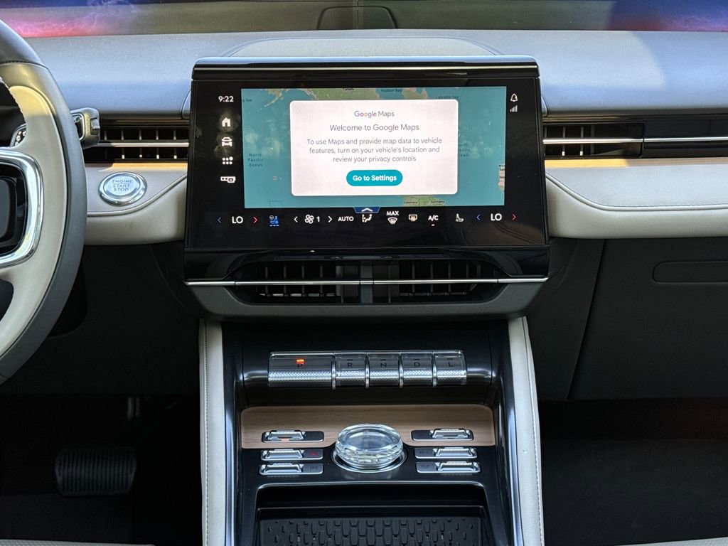 Used 2025 Lincoln Nautilus Reserve AWD/4WD image 22