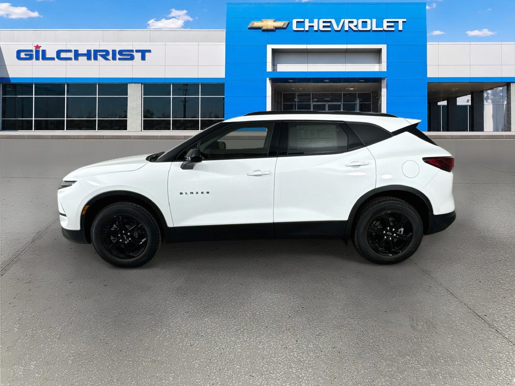 New 2026 Chevrolet Blazer LT w/ Convenience Package FWD image 5