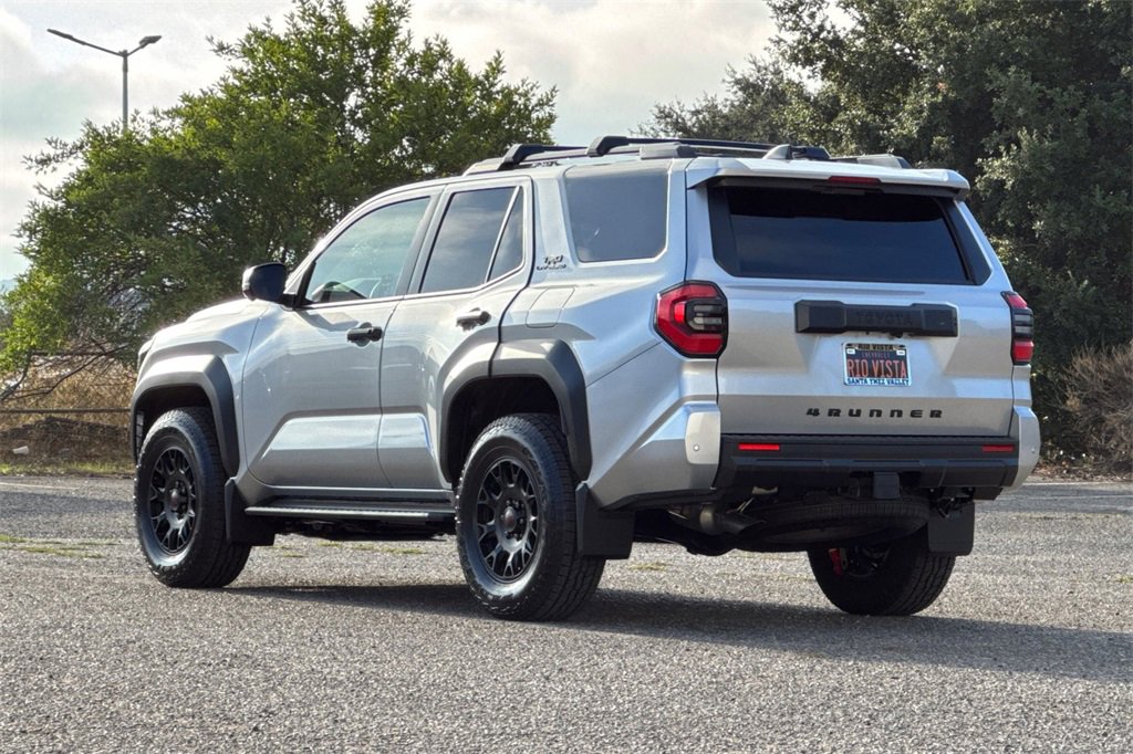 Used 2025 Toyota 4Runner TRD Off-Road Premium image 6
