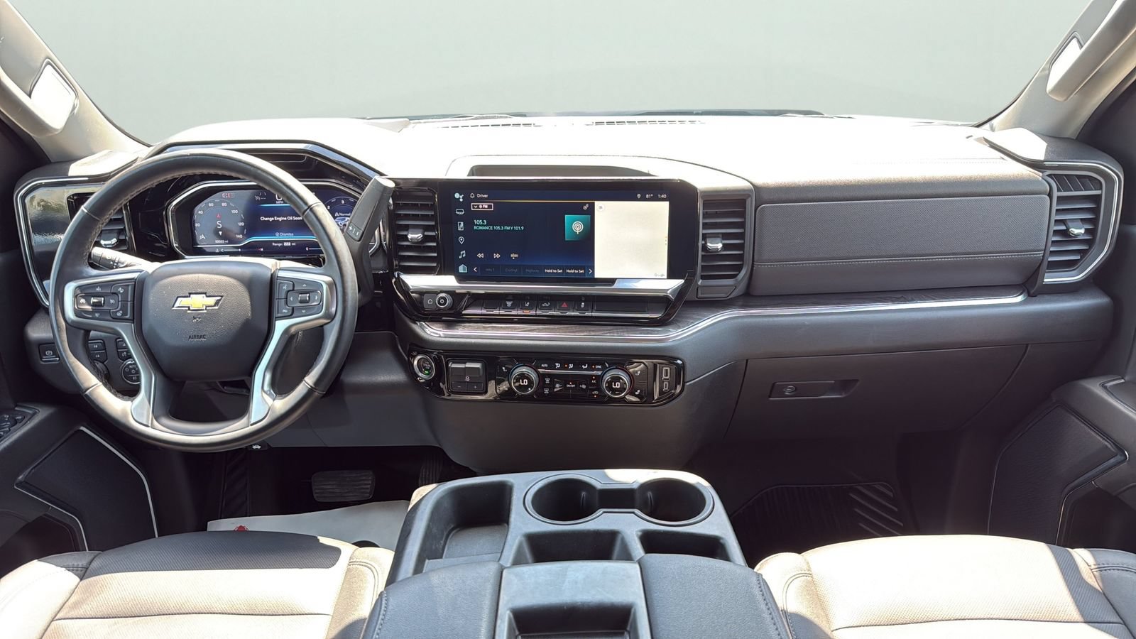 Used 2024 Chevrolet Silverado 2500 LTZ AWD/4WD image 21