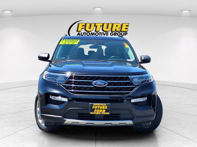 Certified 2021 Ford Explorer XLT w/ Equipment Group 202A AWD/4WD image 2