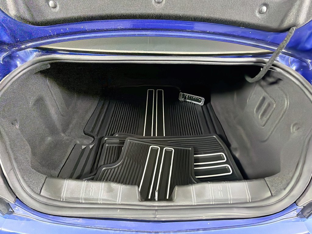 Used 2023 Chevrolet Camaro SS RWD image 26
