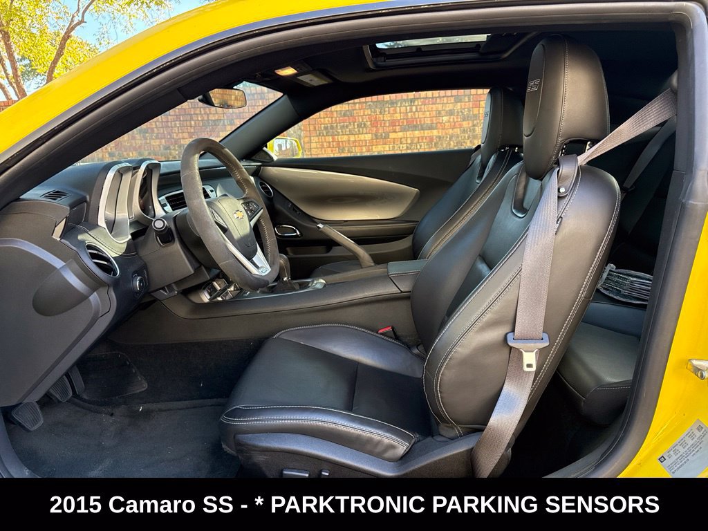 Used 2015 Chevrolet Camaro SS w/ SS Performance Package RWD image 6