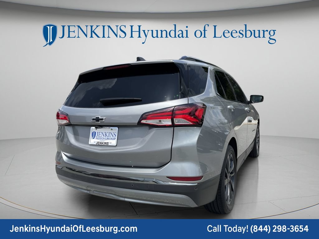 Used 2023 Chevrolet Equinox RS w/ RS Leather Package FWD image 4